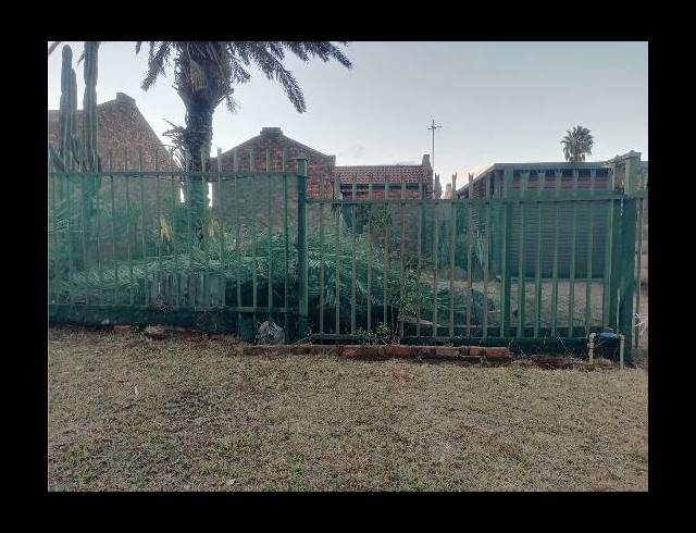 2 BEDROOM HOUSE FOR SALE IN ELANDSPOORT